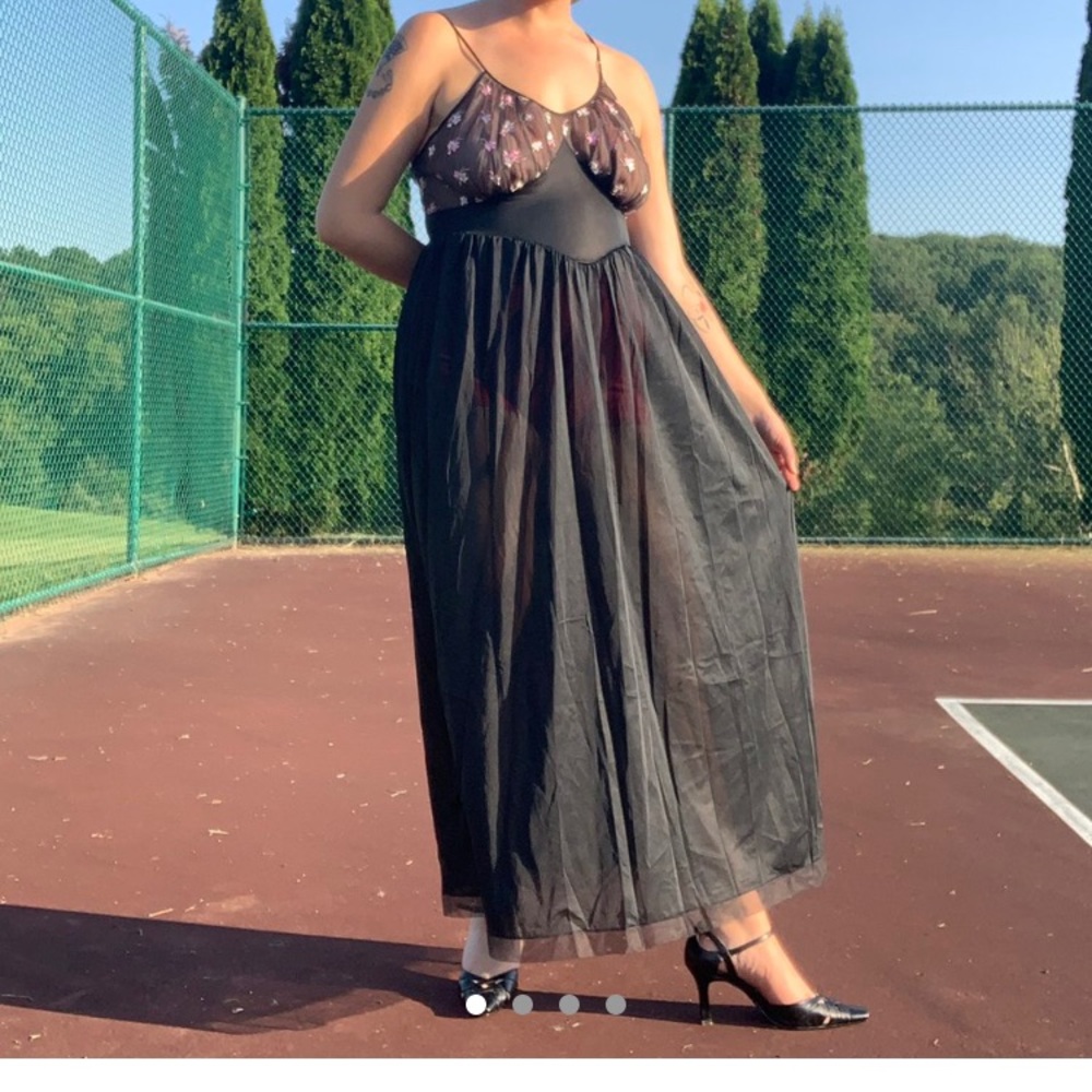 Vintage Rogers nylon tricot slip with flowers